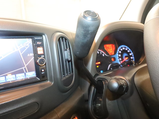 ニッサン キューブ16枚目