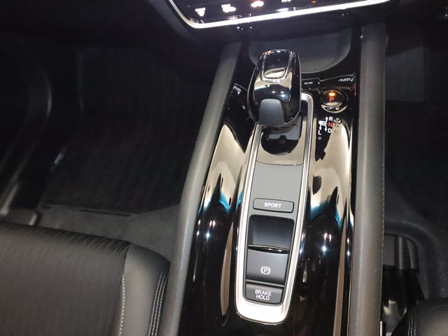 ホンダ ヴェゼルHV16枚目