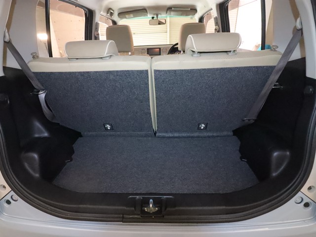 ダイハツ ミラココア7枚目