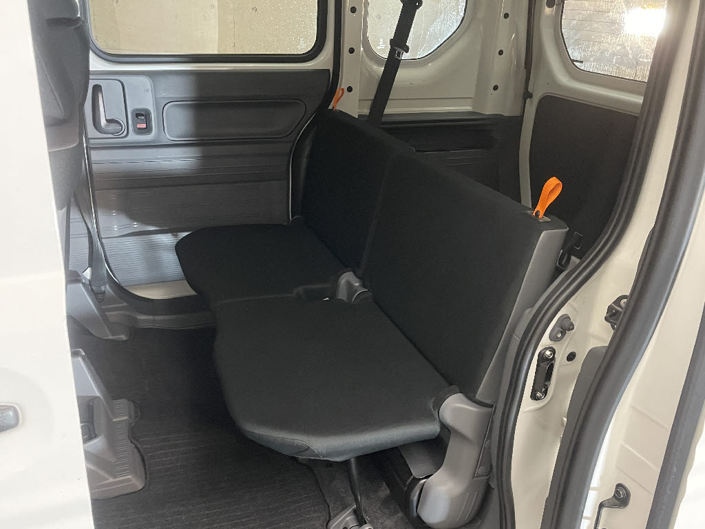 ホンダ N-VAN6枚目