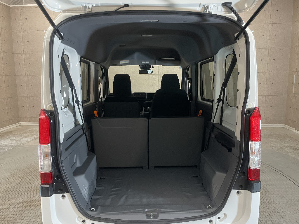 ホンダ N-VAN7枚目