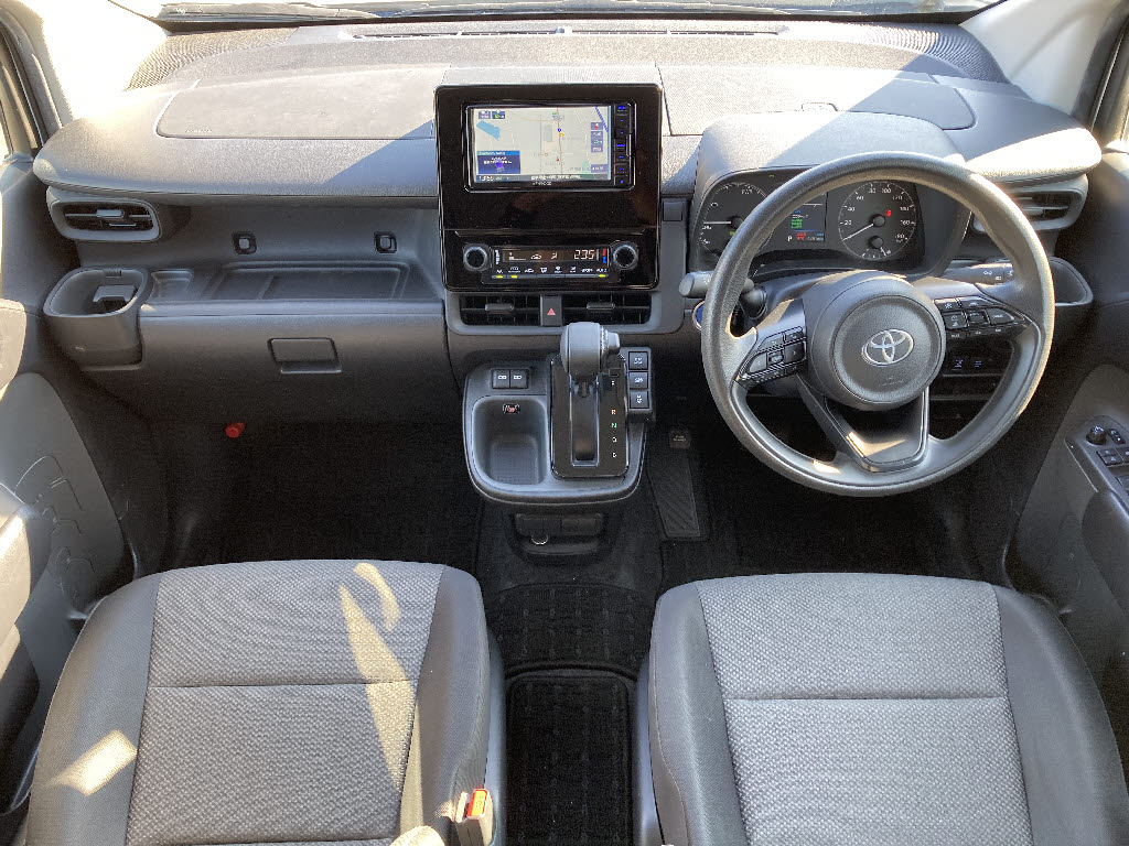 トヨタ シエンタ ハイブリッド2枚目