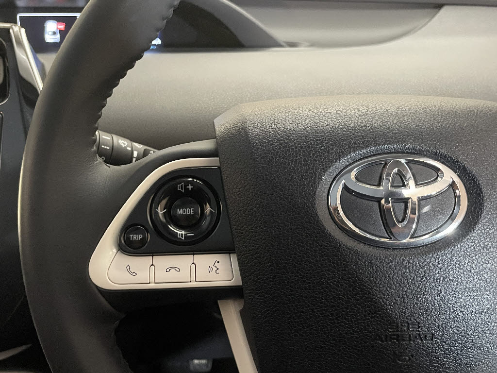 トヨタ プリウス18枚目