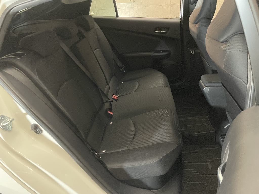 トヨタ プリウス4枚目