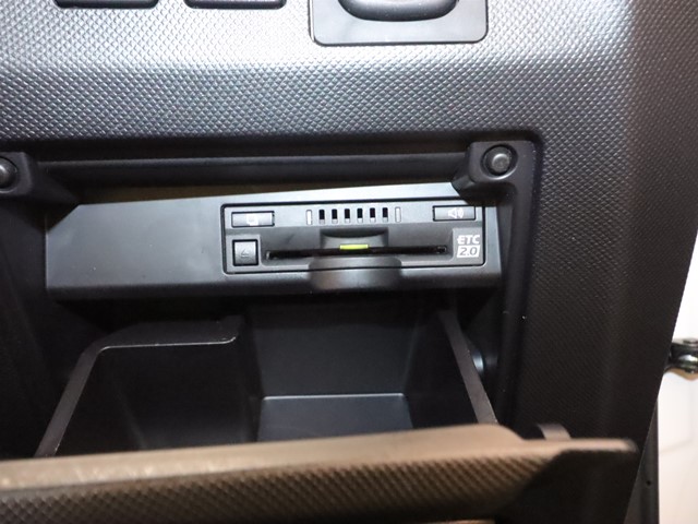 トヨタ エスティマ16枚目