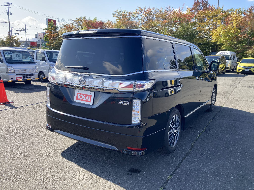 ニッサン エルグランド1枚目