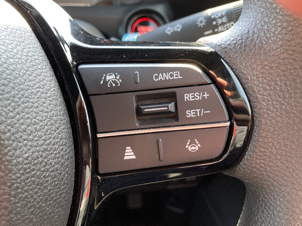 ホンダ N BOXカスタム9枚目