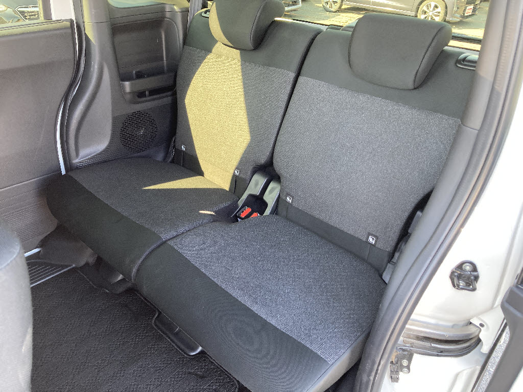 ホンダ N BOXカスタム14枚目