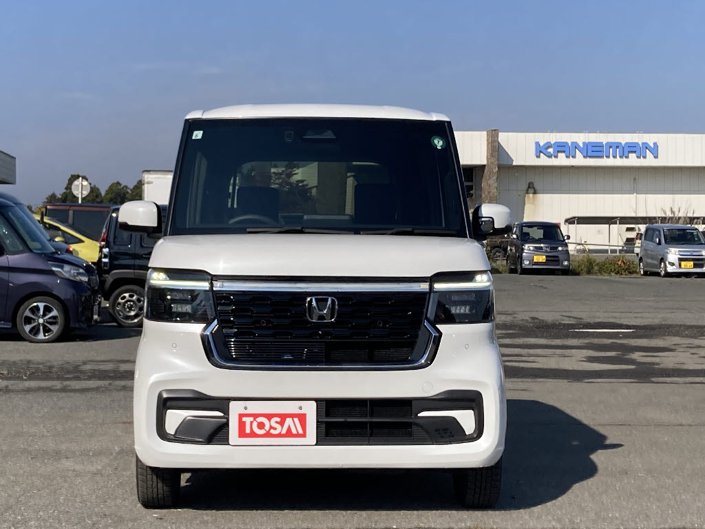 ホンダ N BOXカスタム18枚目