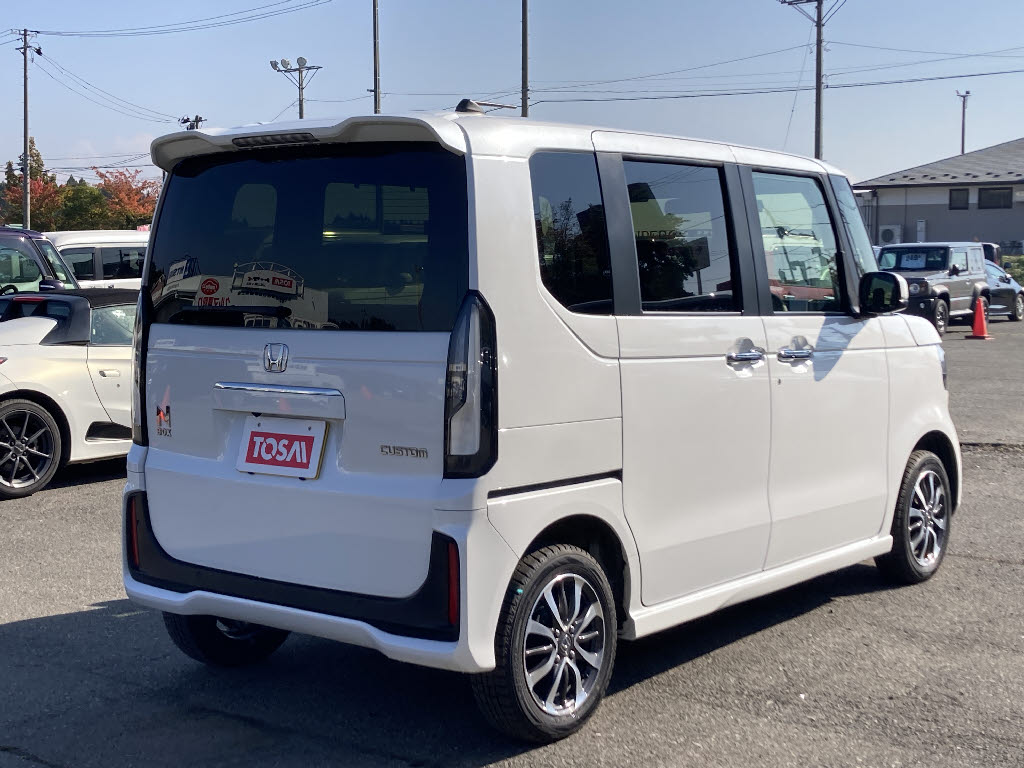 ホンダ N BOXカスタム1枚目