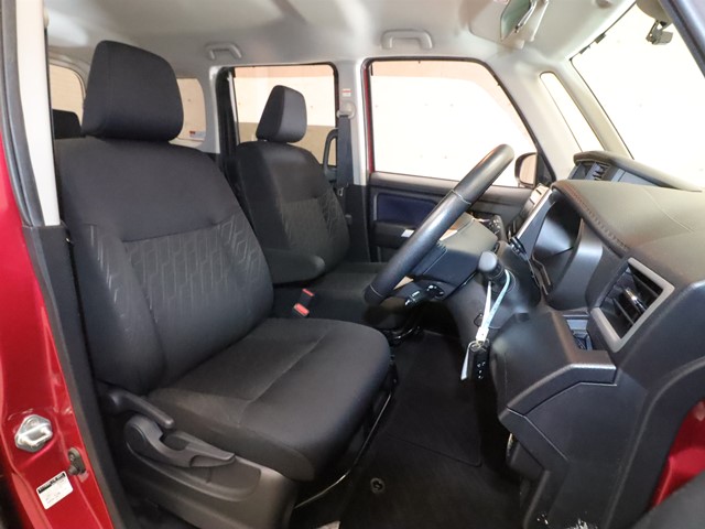 トヨタ タンク3枚目