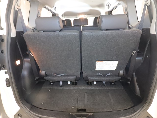 トヨタ シエンタ ハイブリッド9枚目