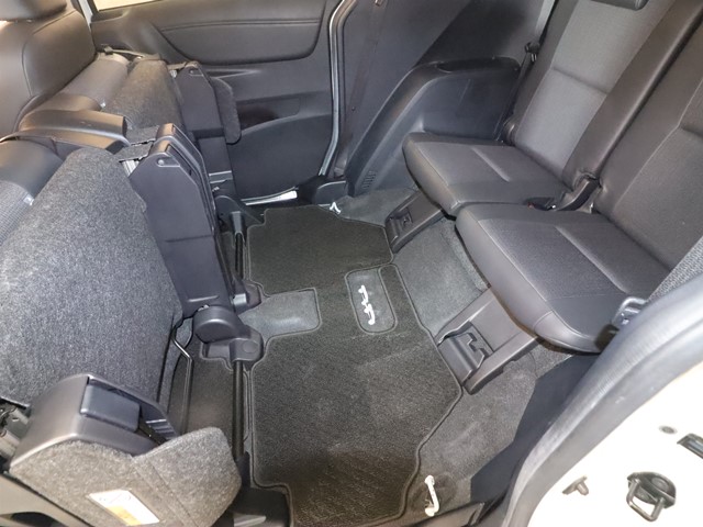 トヨタ シエンタ ハイブリッド8枚目