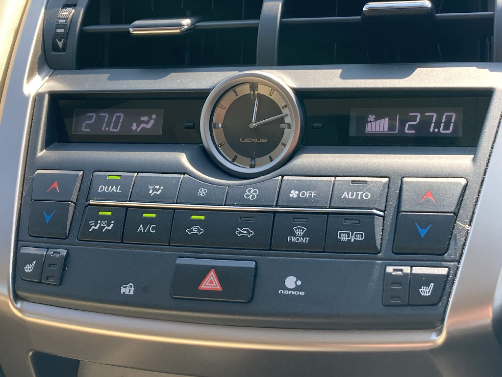 レクサス NX10枚目