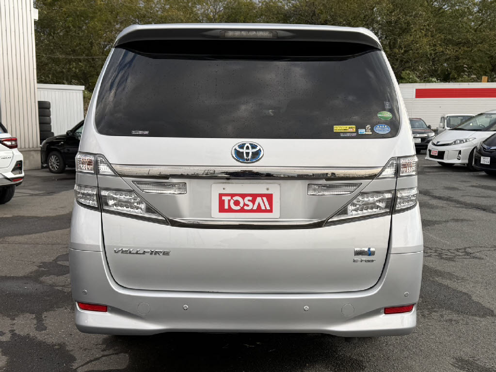 トヨタ ヴェルファイアハイブリッド15枚目