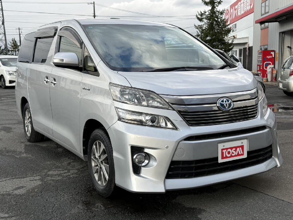 トヨタ ヴェルファイアハイブリッド16枚目