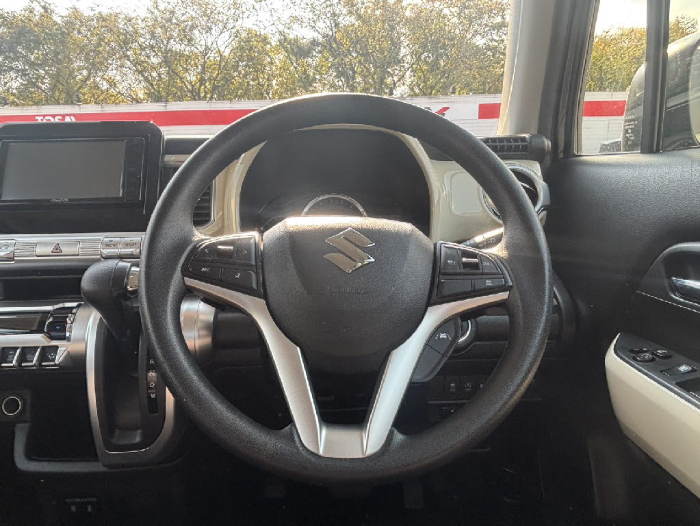 スズキ クロスビー11枚目