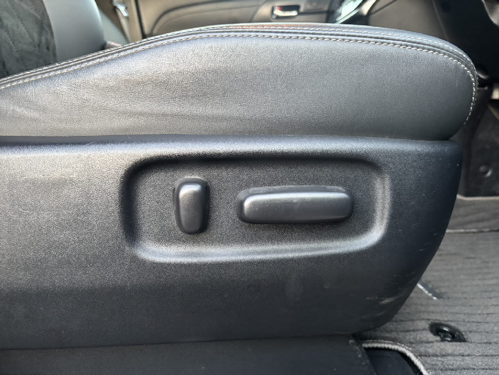 トヨタ エスティマ7枚目