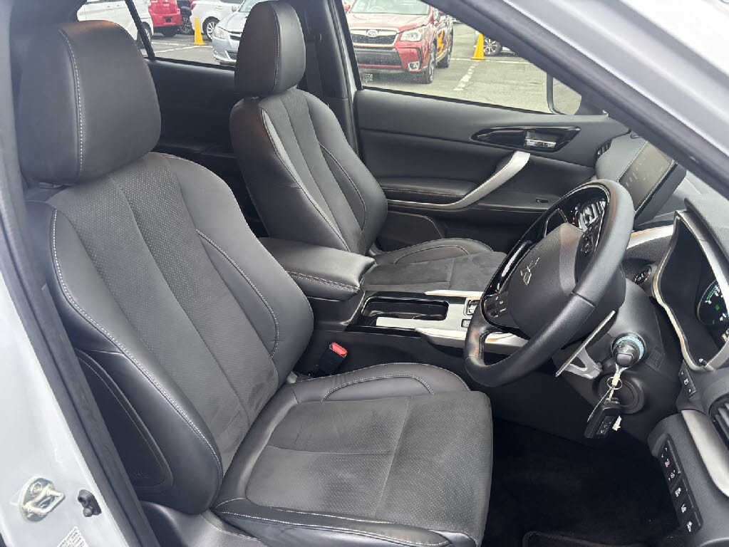 三菱 エクリプスクロス8枚目