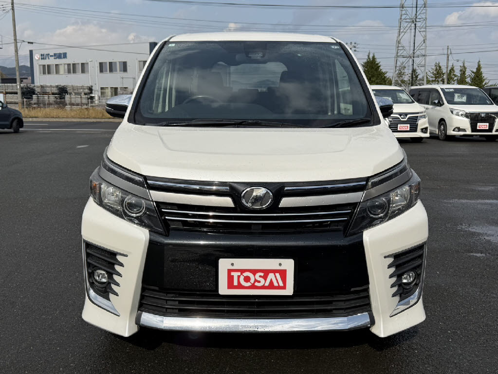 トヨタ ヴォクシー14枚目