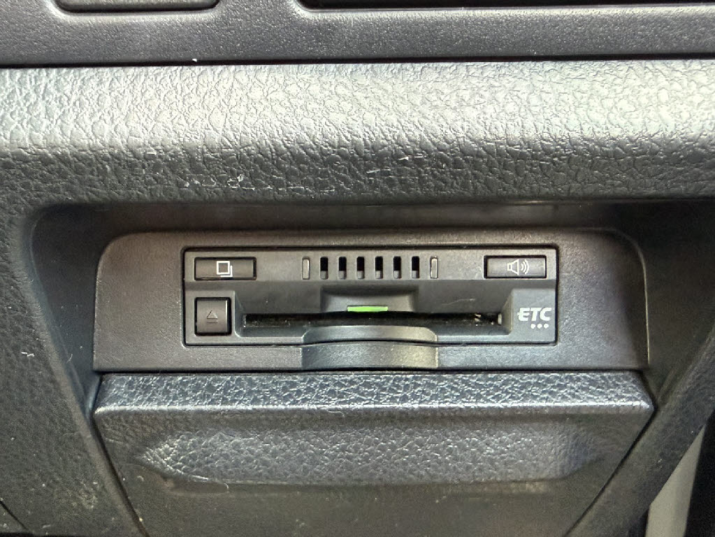 トヨタ ヴォクシー6枚目