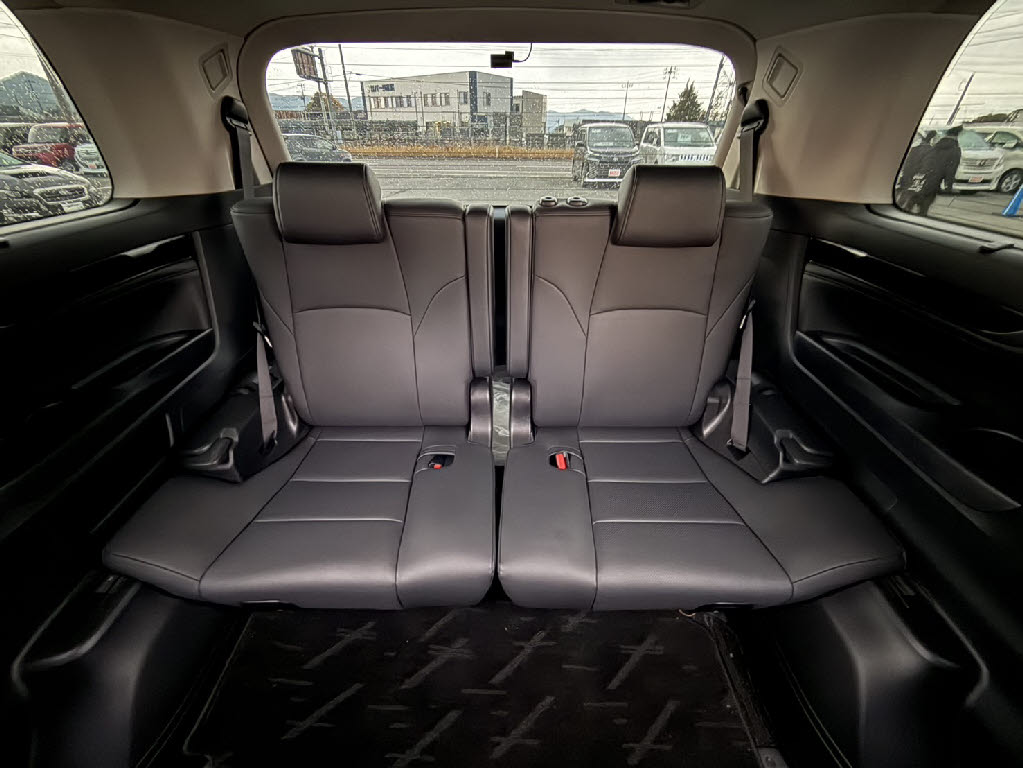 トヨタ アルファード10枚目