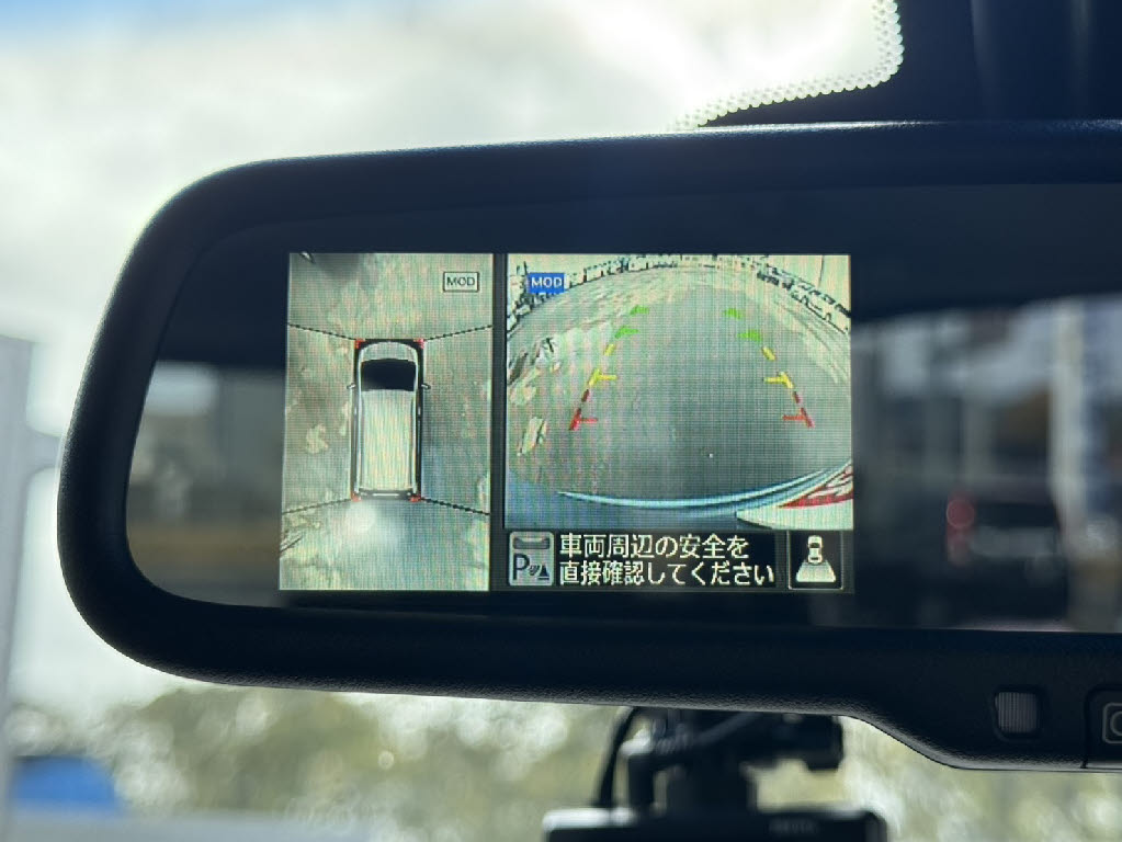 ニッサン セレナ3枚目