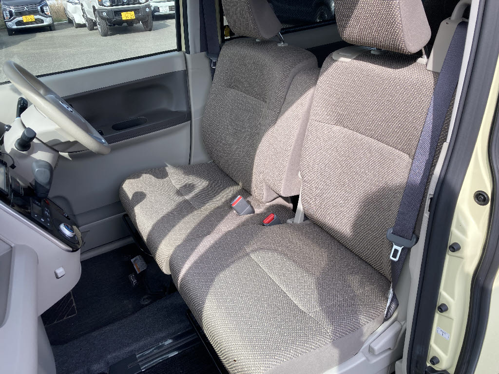 ダイハツ タント14枚目