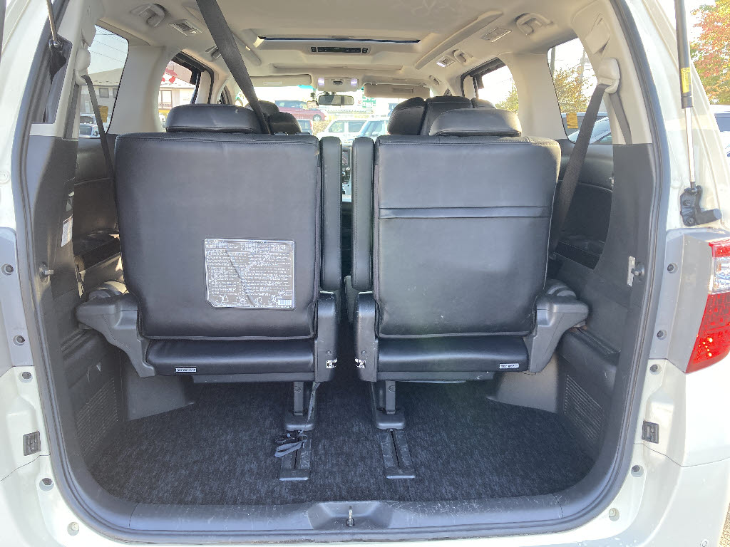 トヨタ アルファード ハイブリッド16枚目