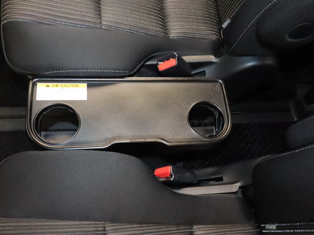 トヨタ ヴォクシー9枚目