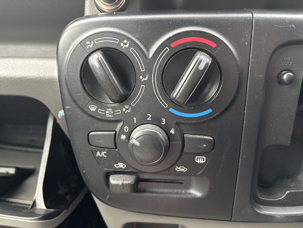 スズキ エブリイV3枚目