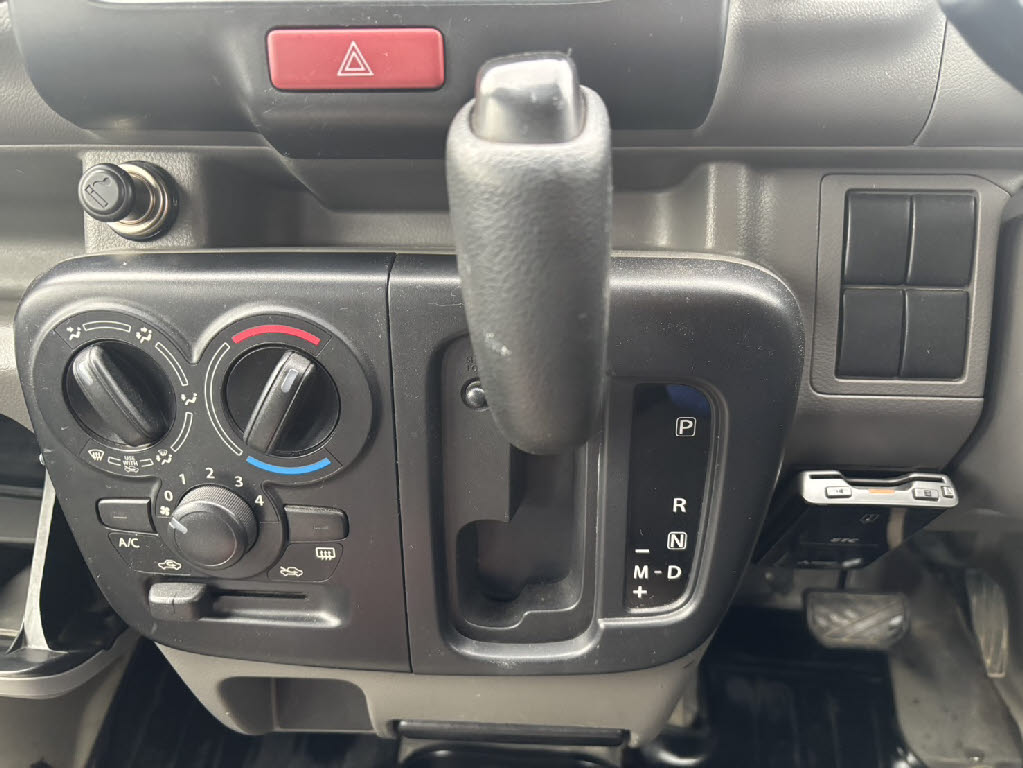 スズキ エブリイV4枚目