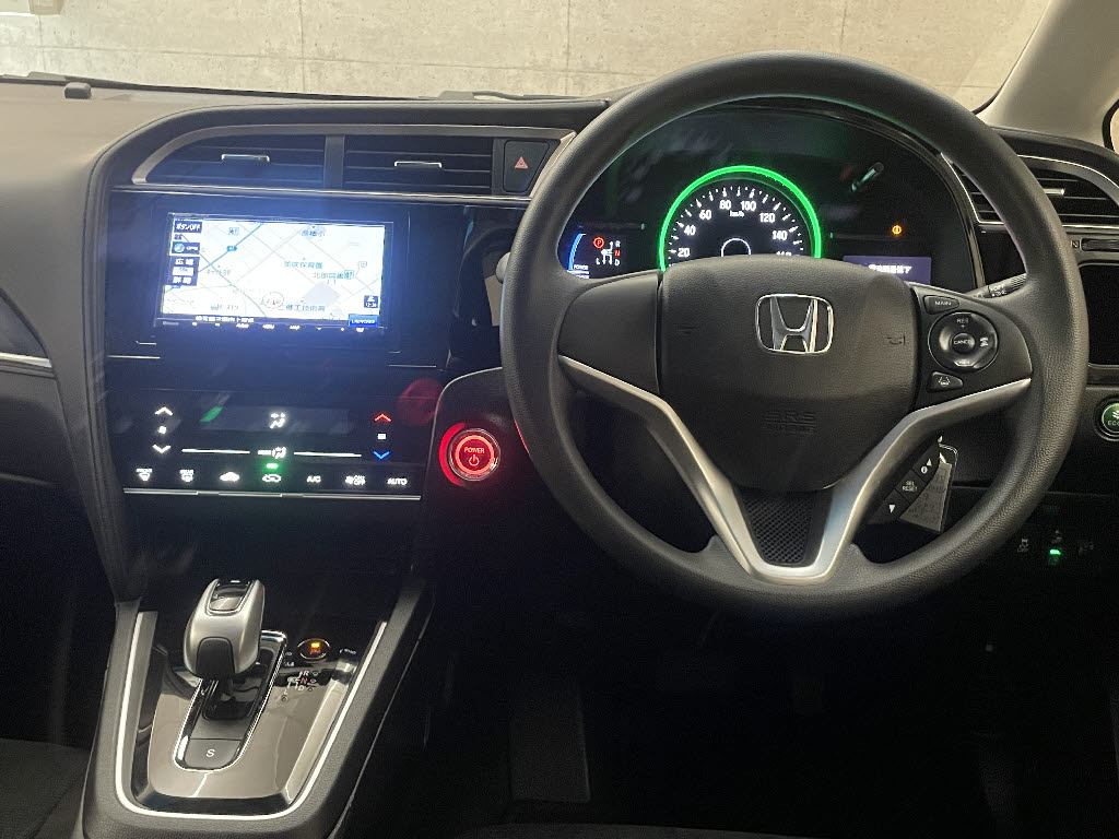 ホンダ シャトル2枚目