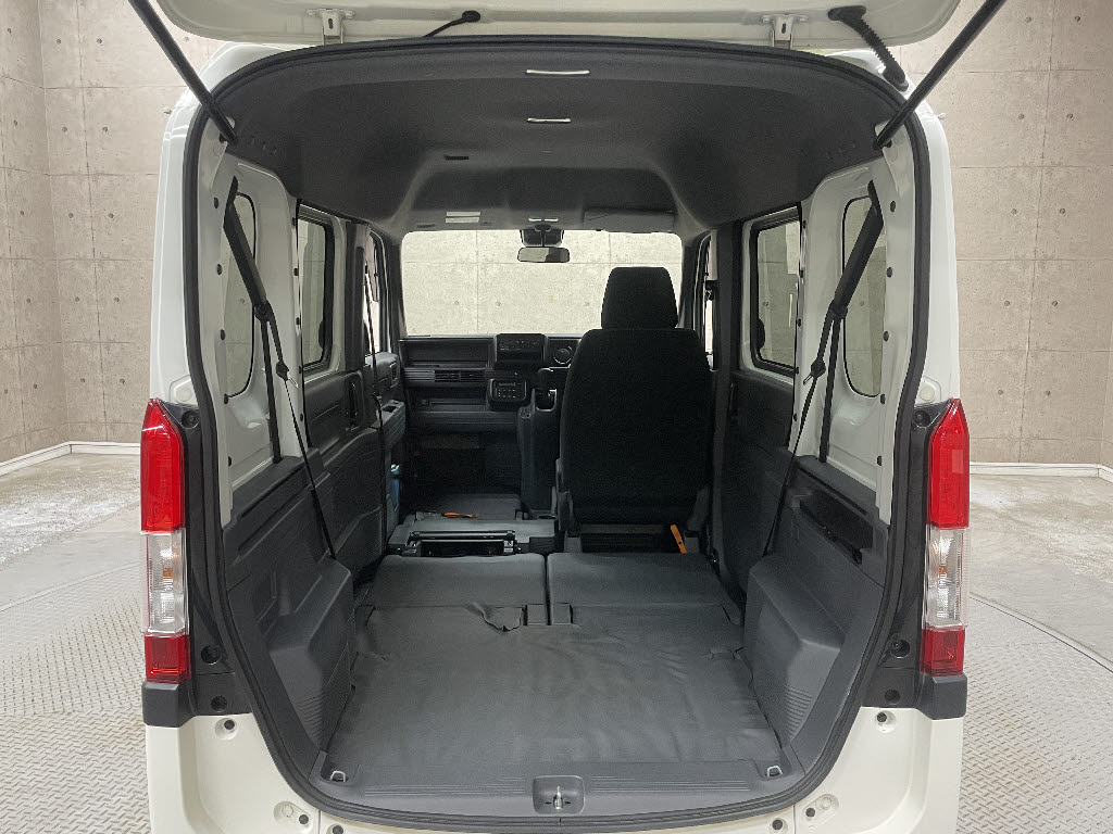 ホンダ N-VAN9枚目