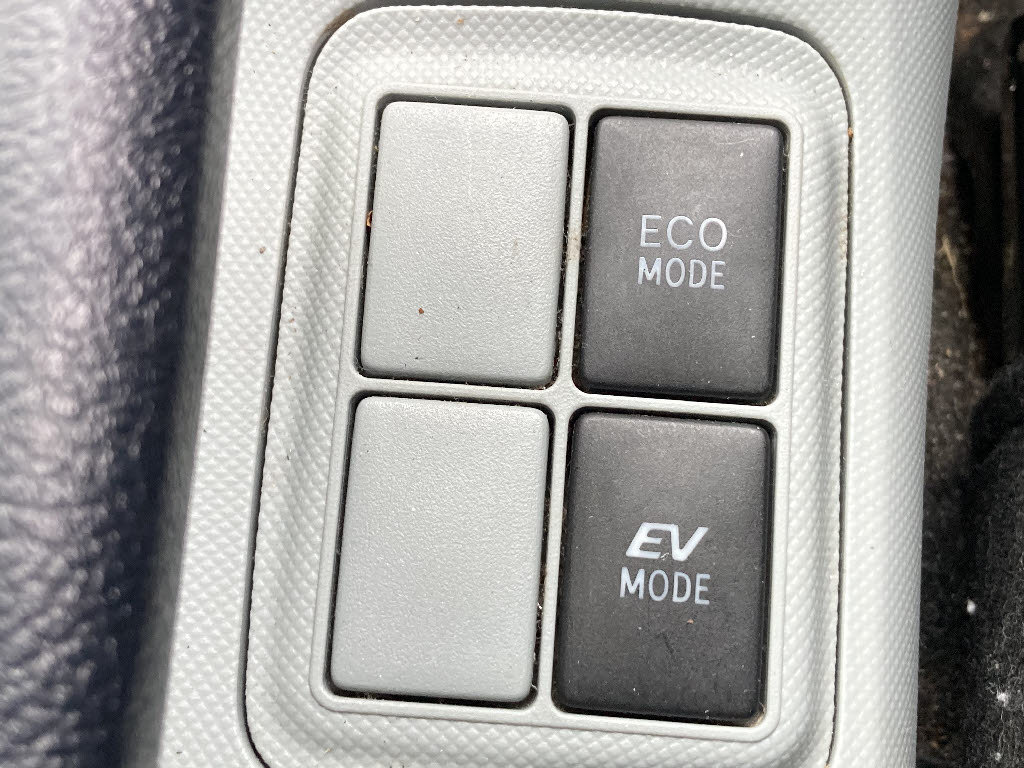 トヨタ アクア5枚目