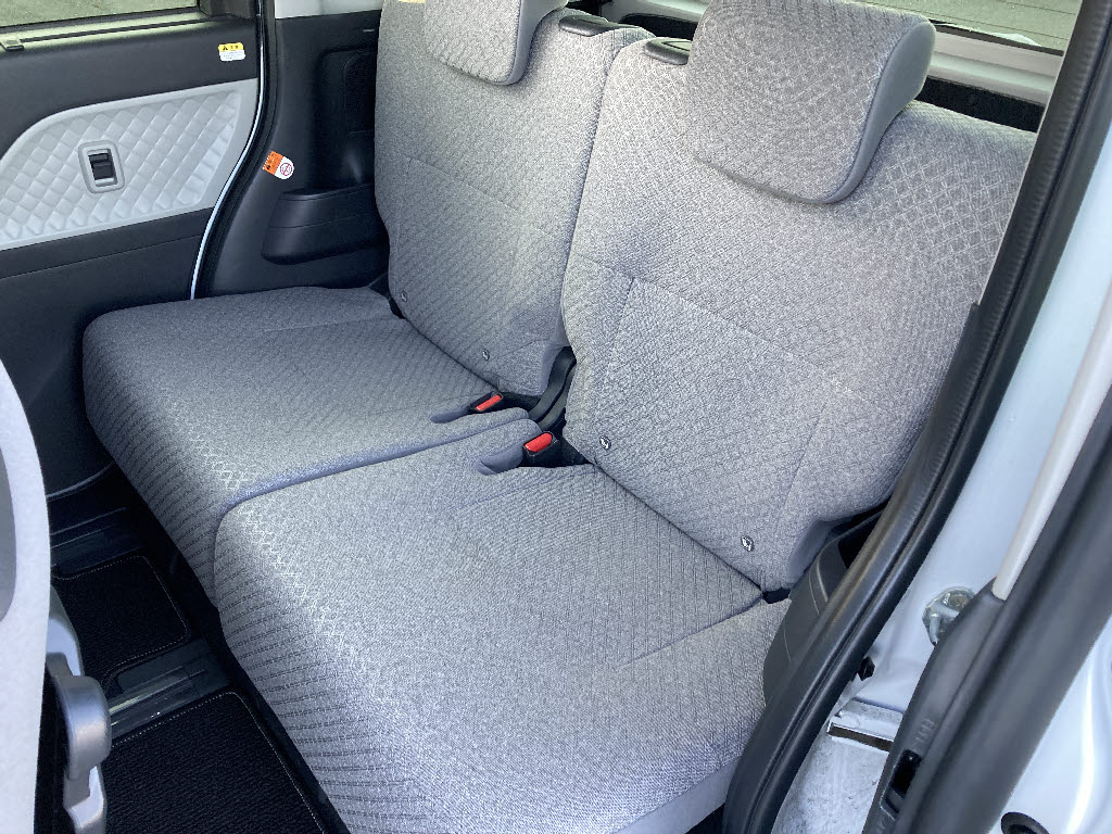 ダイハツ タント14枚目