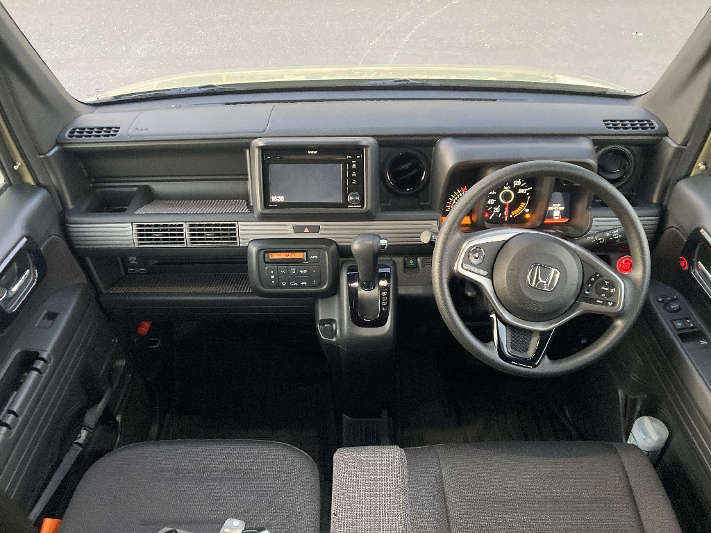 ホンダ N-VAN2枚目