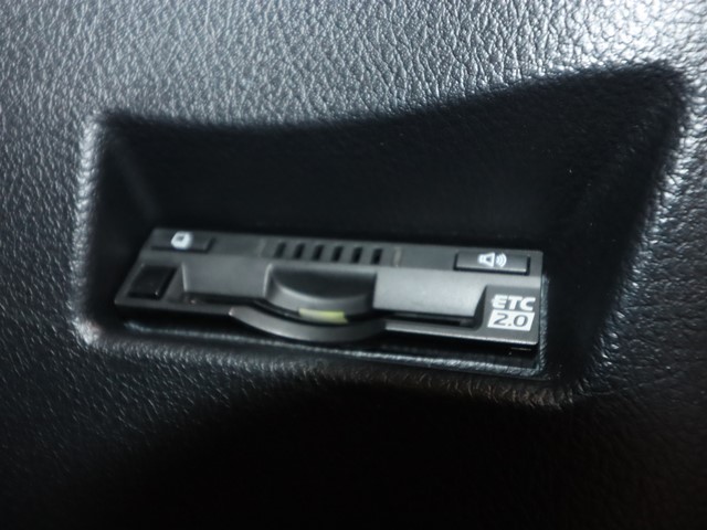 トヨタ シエンタ ハイブリッド14枚目