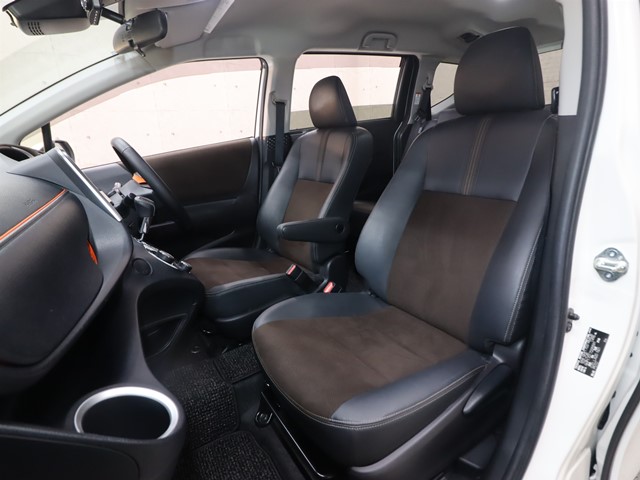 トヨタ シエンタ ハイブリッド5枚目