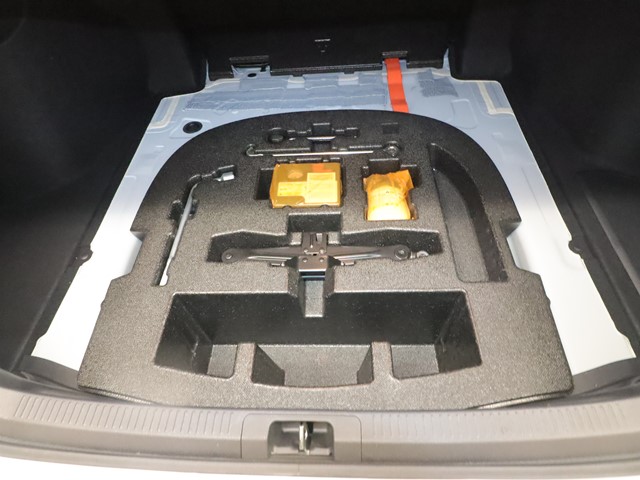 トヨタ カムリHV12枚目