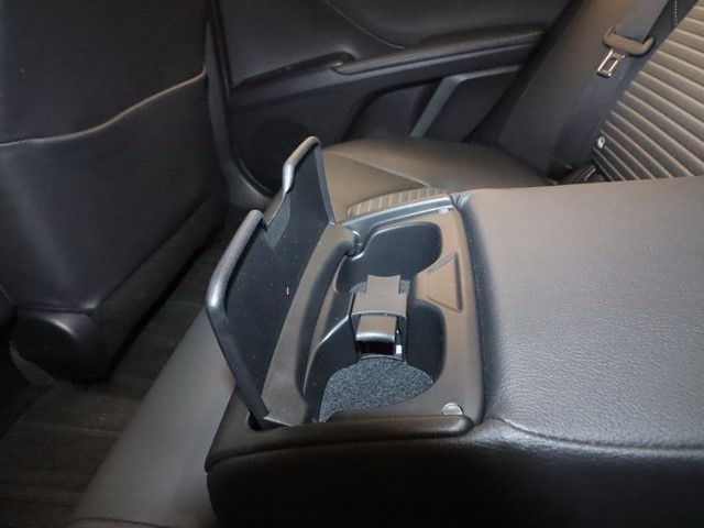 トヨタ カムリHV8枚目