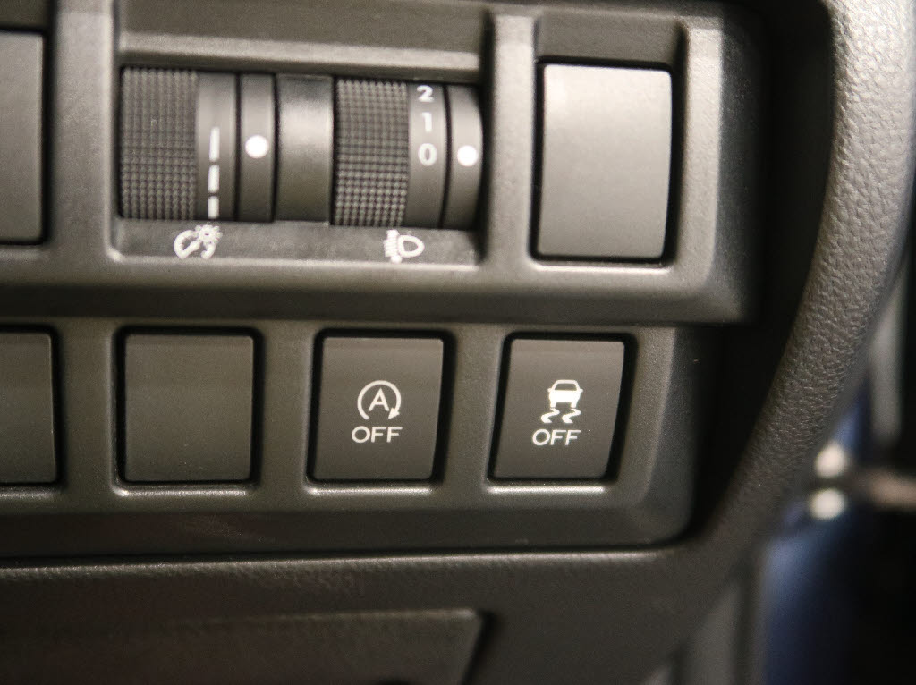 スバル インプレッサスポーツ17枚目