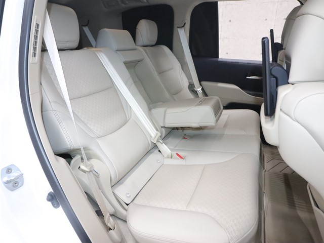 トヨタ ランドクルーザー8枚目