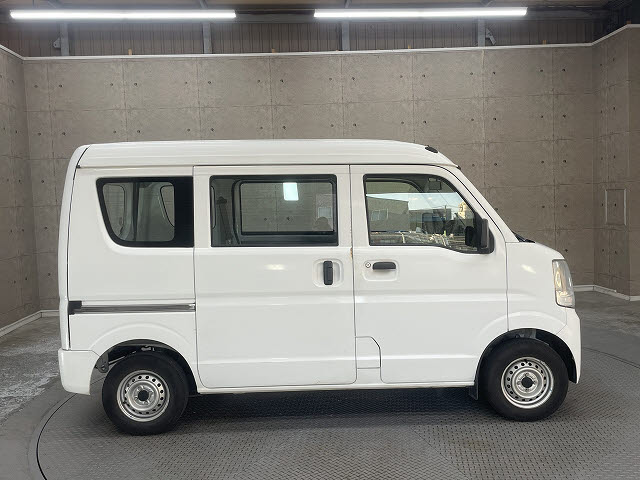 ニッサン NV100クリッパーV13枚目