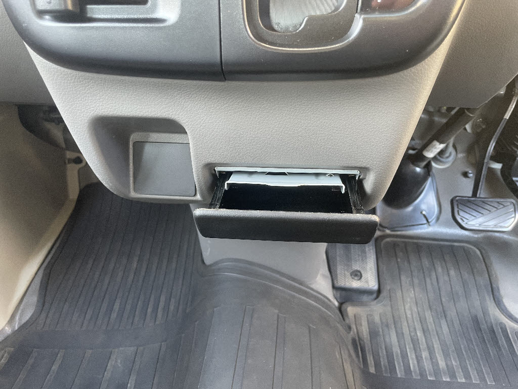 ニッサン NV100クリッパーV17枚目