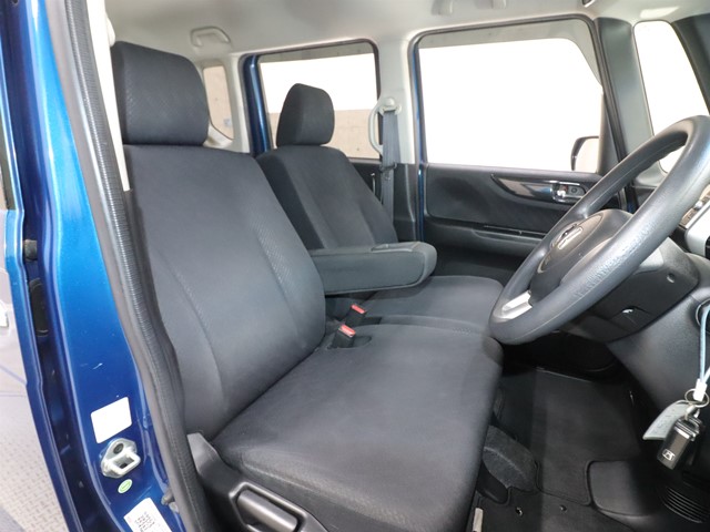 ホンダ N BOXカスタム3枚目