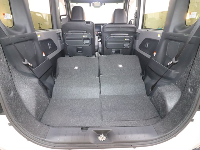 ダイハツ タントカスタム12枚目