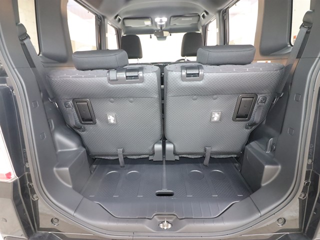 ダイハツ ウエイク11枚目