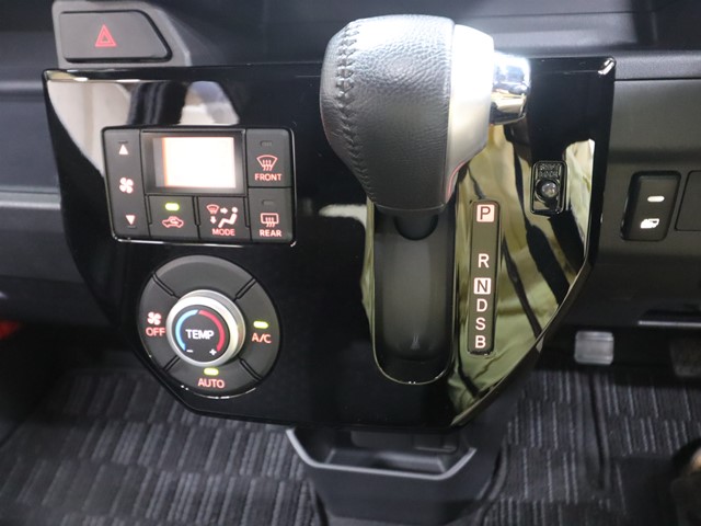 ダイハツ ウエイク19枚目