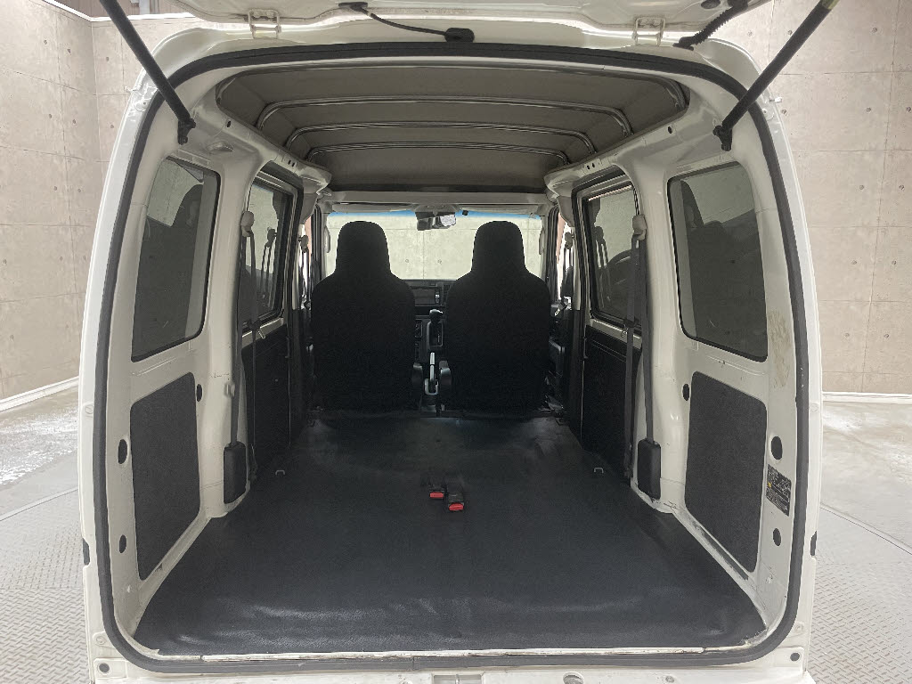 ダイハツ ハイゼットカーゴV8枚目